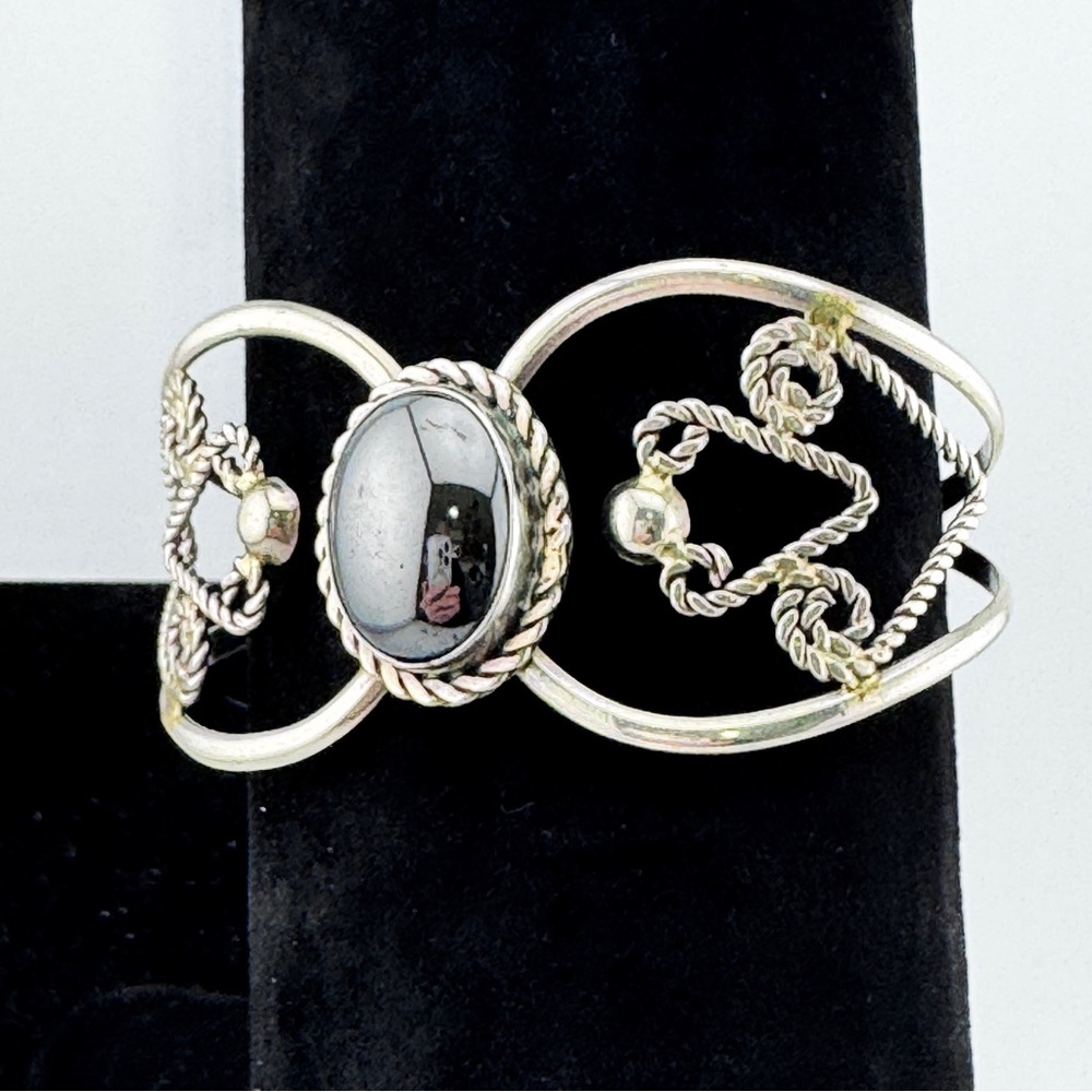 VTG Navajo Silver Hematite Cuff Bracelet